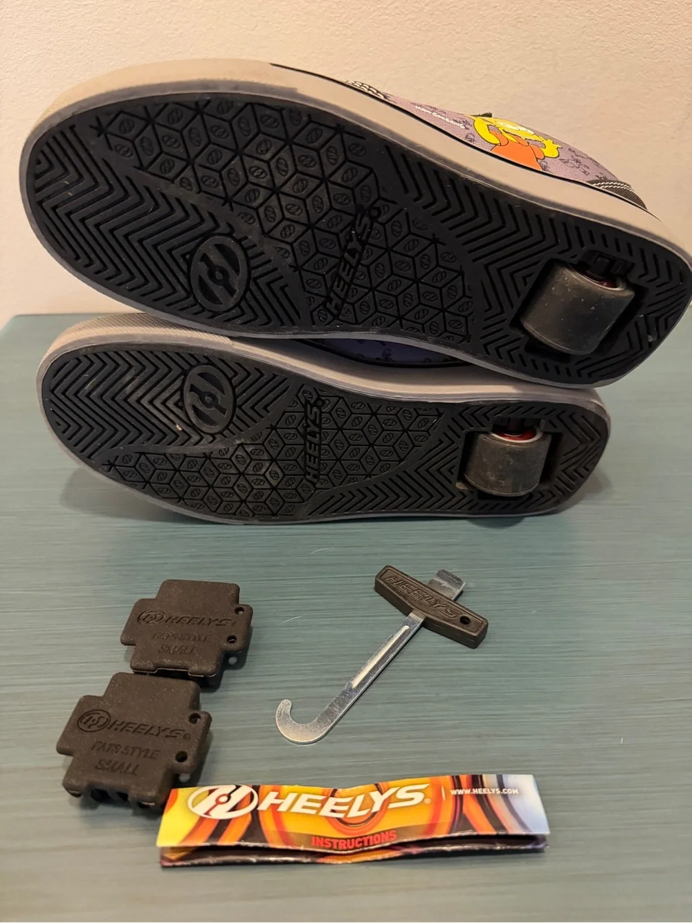 Heelys Youth Simpsons Skate Sneakers